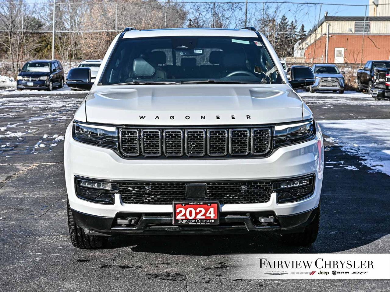 2024 Jeep Wagoneer L Series II Carbide   HEAVY DUTY TOW   THREE PANEL R Photo