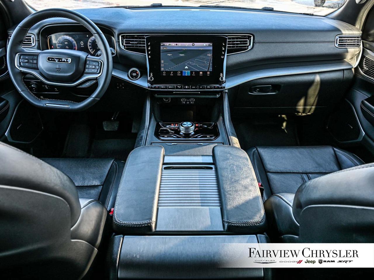 2024 Jeep Wagoneer L Series II Carbide   HEAVY DUTY TOW   THREE PANEL R Photo