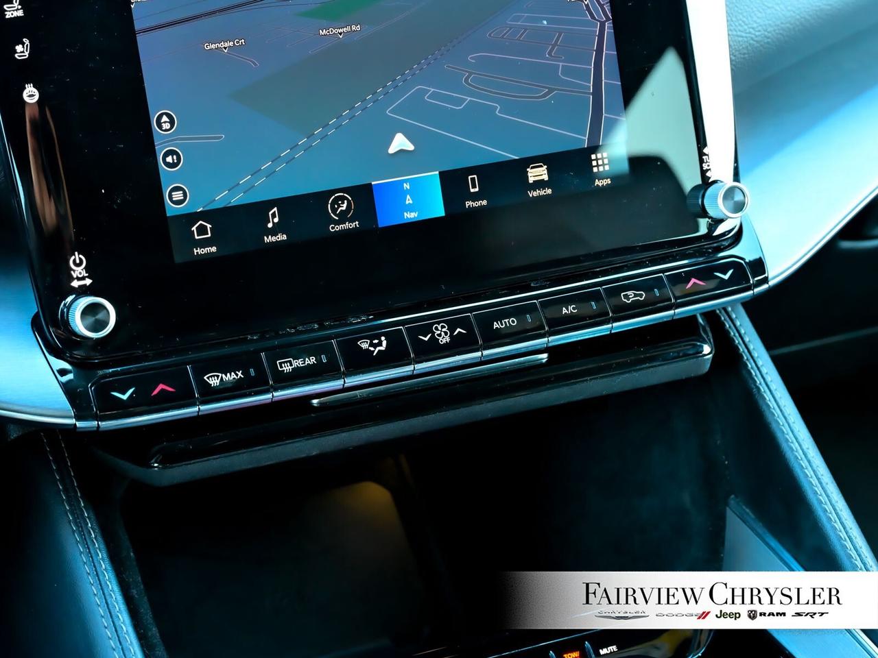 2024 Jeep Wagoneer L Series II Carbide   HEAVY DUTY TOW   THREE PANEL R Photo