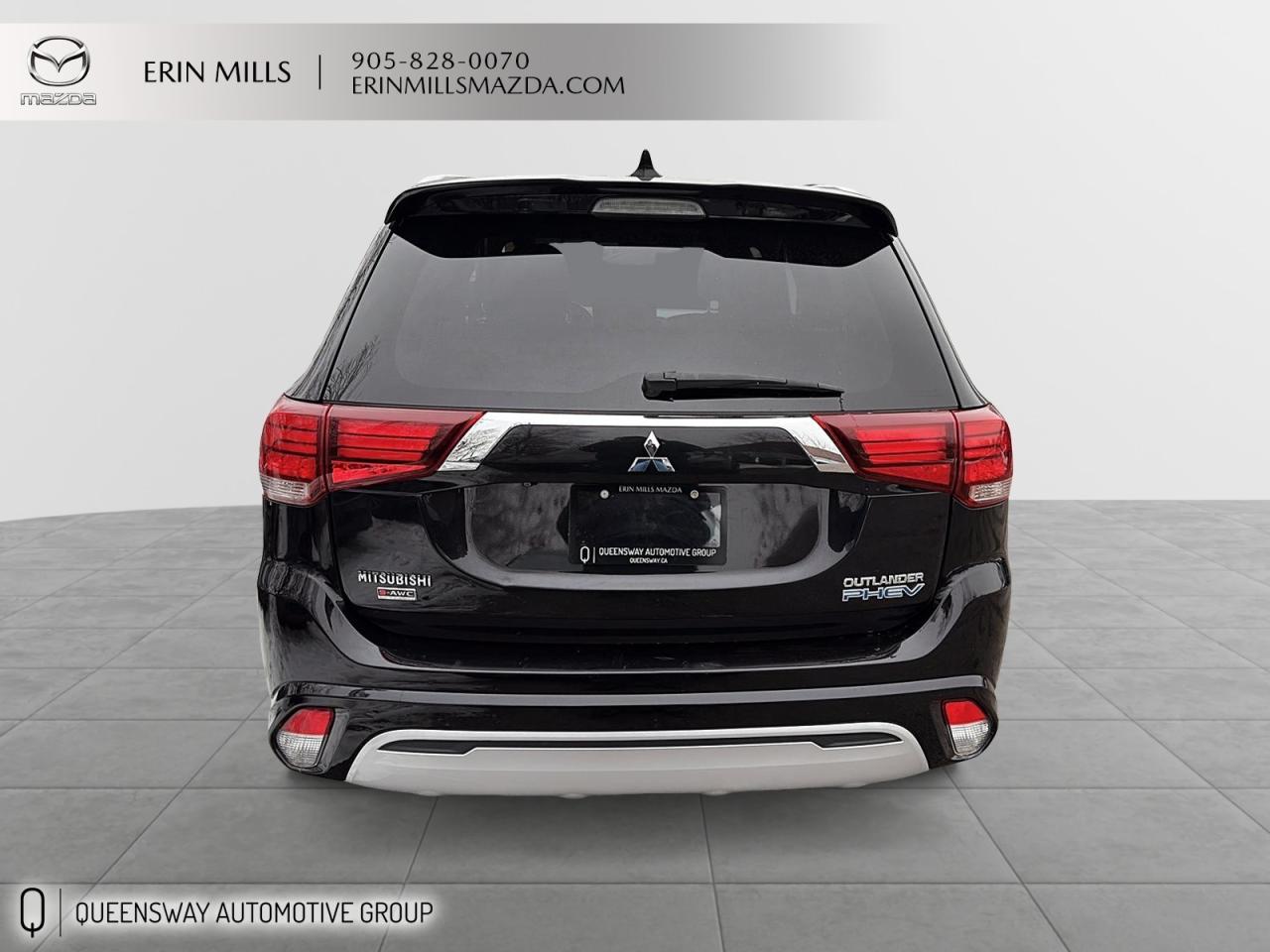 2019 Mitsubishi Outlander GT Photo2