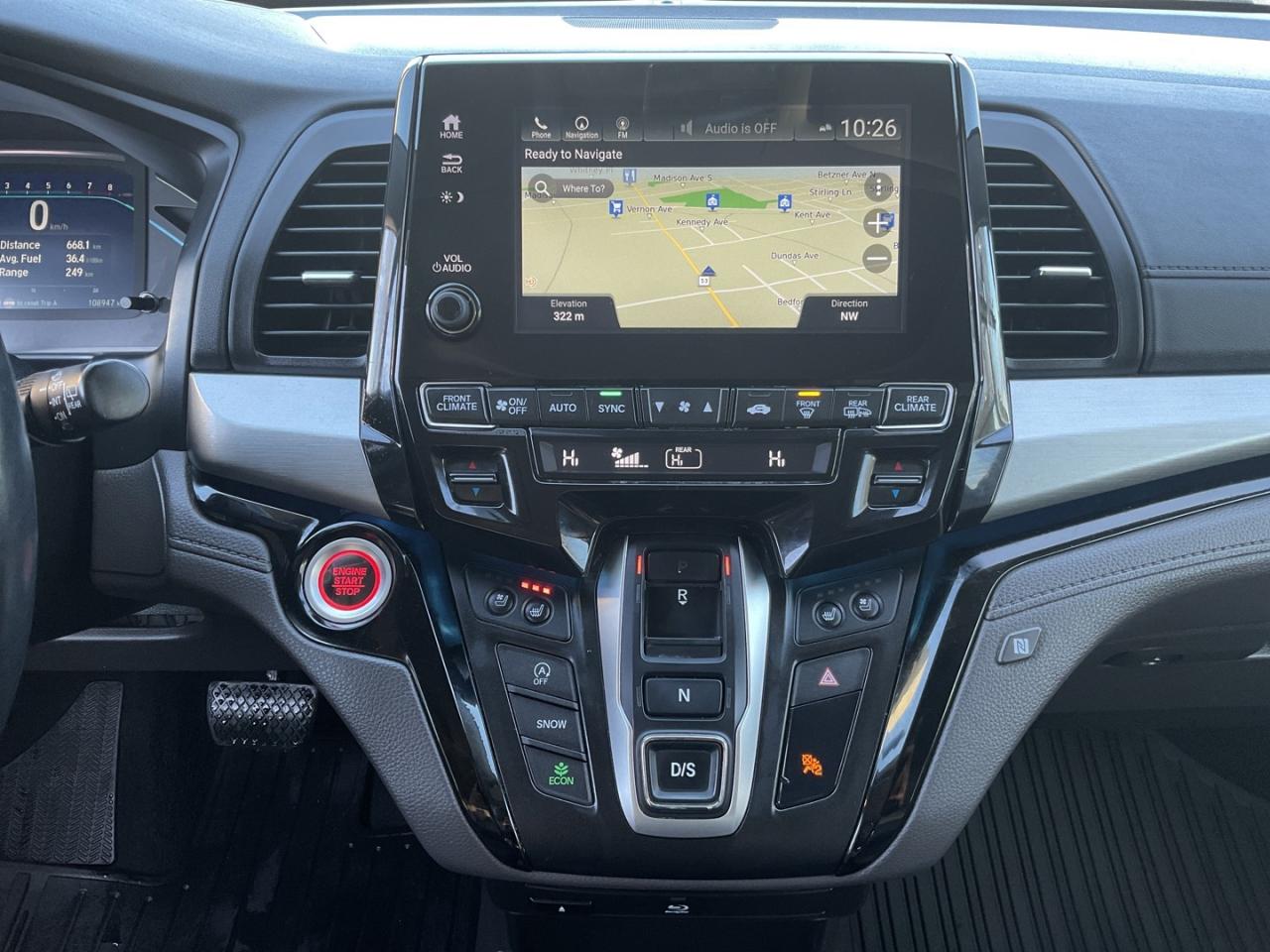 2018 Honda Odyssey Touring - LTHR! NAV! BACK-UP CAM! BSM! DVD! 8 PASS Photo