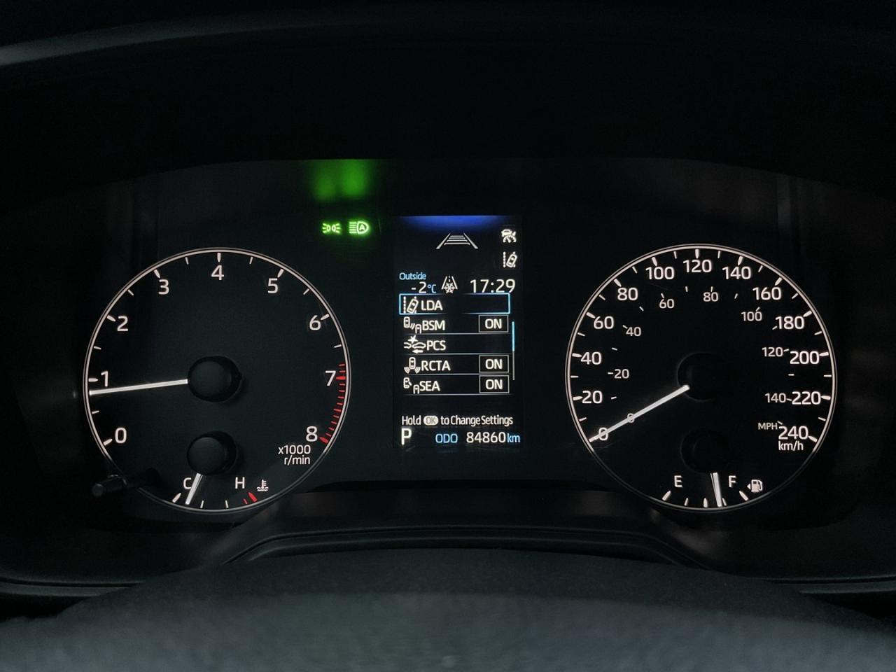 2023 Toyota Corolla Cross LE AWD - ALLOYS! CAR PLAY! BACK-UP CAM! BSM! Photo