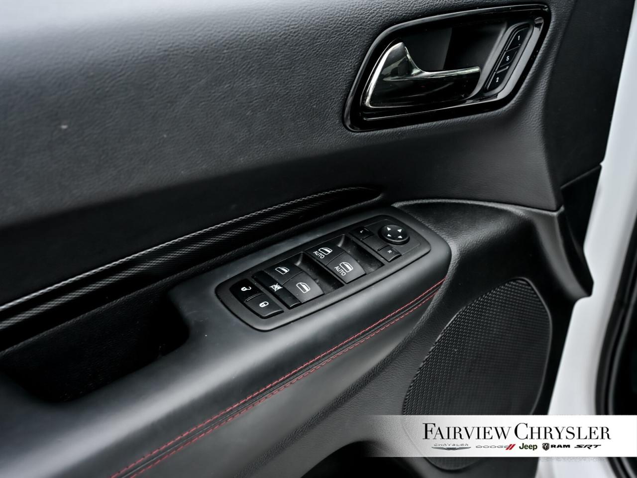 2022 Dodge Durango R/T SUNROOF   LEATHER   BLACK TOP   TRAILER TOW Photo