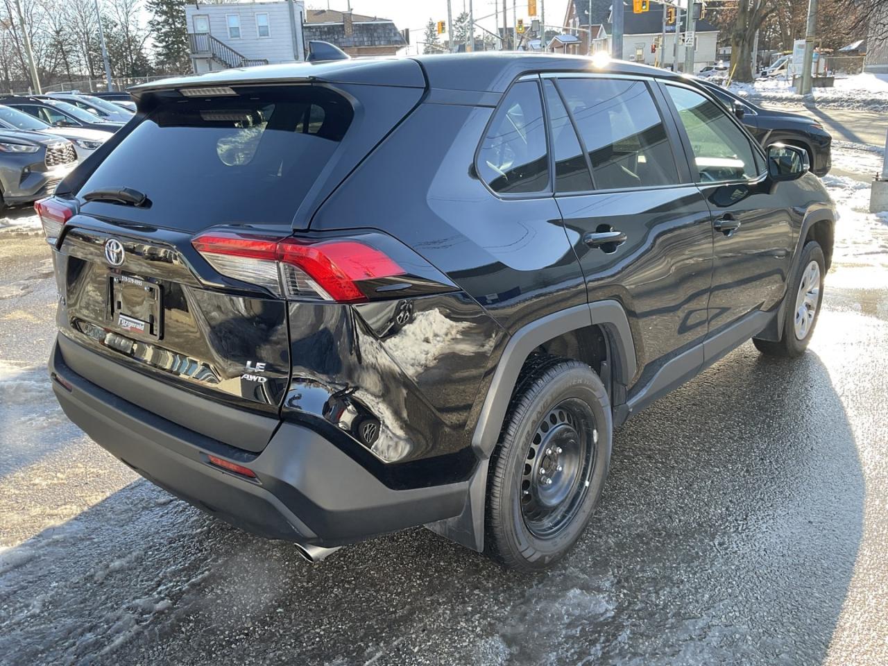 2023 Toyota RAV4 LE AWD - SAFETY SENSE! BACK-UP CAM! BSM! Photo