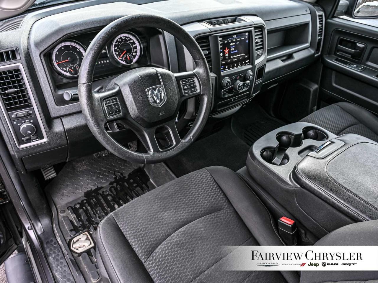 2019 RAM 1500 Classic ST QUAD   NIGHT EDITION   CARPLAY   20 RIMS   DUAL Photo