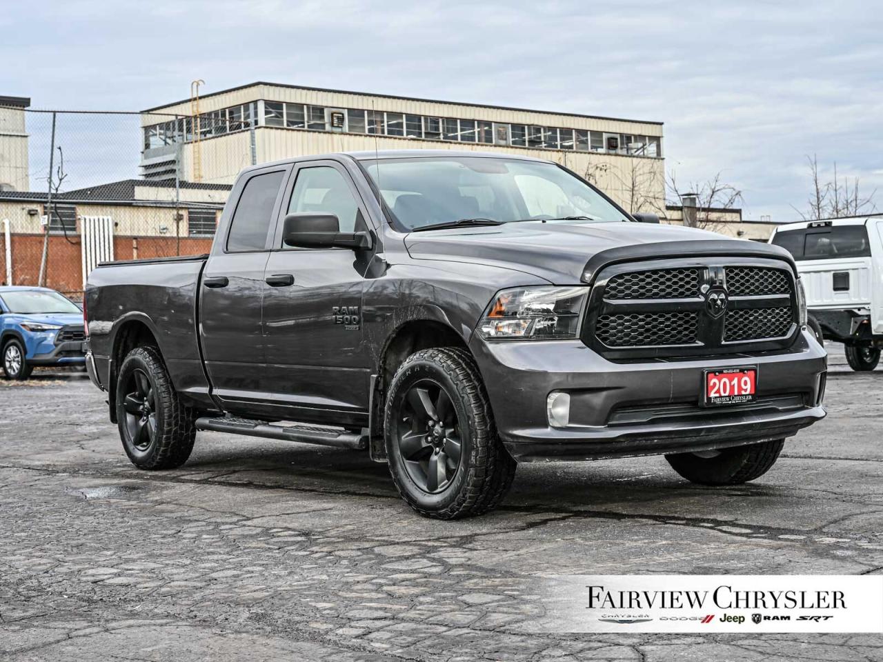 2019 RAM 1500 Classic ST QUAD   NIGHT EDITION   CARPLAY   20 RIMS   DUAL Photo