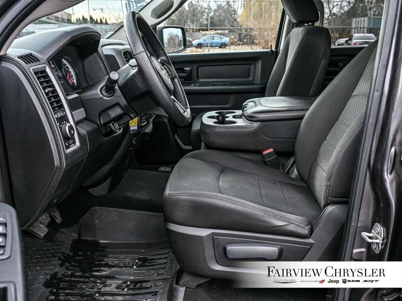 2019 RAM 1500 Classic ST QUAD   NIGHT EDITION   CARPLAY   20 RIMS   DUAL Photo