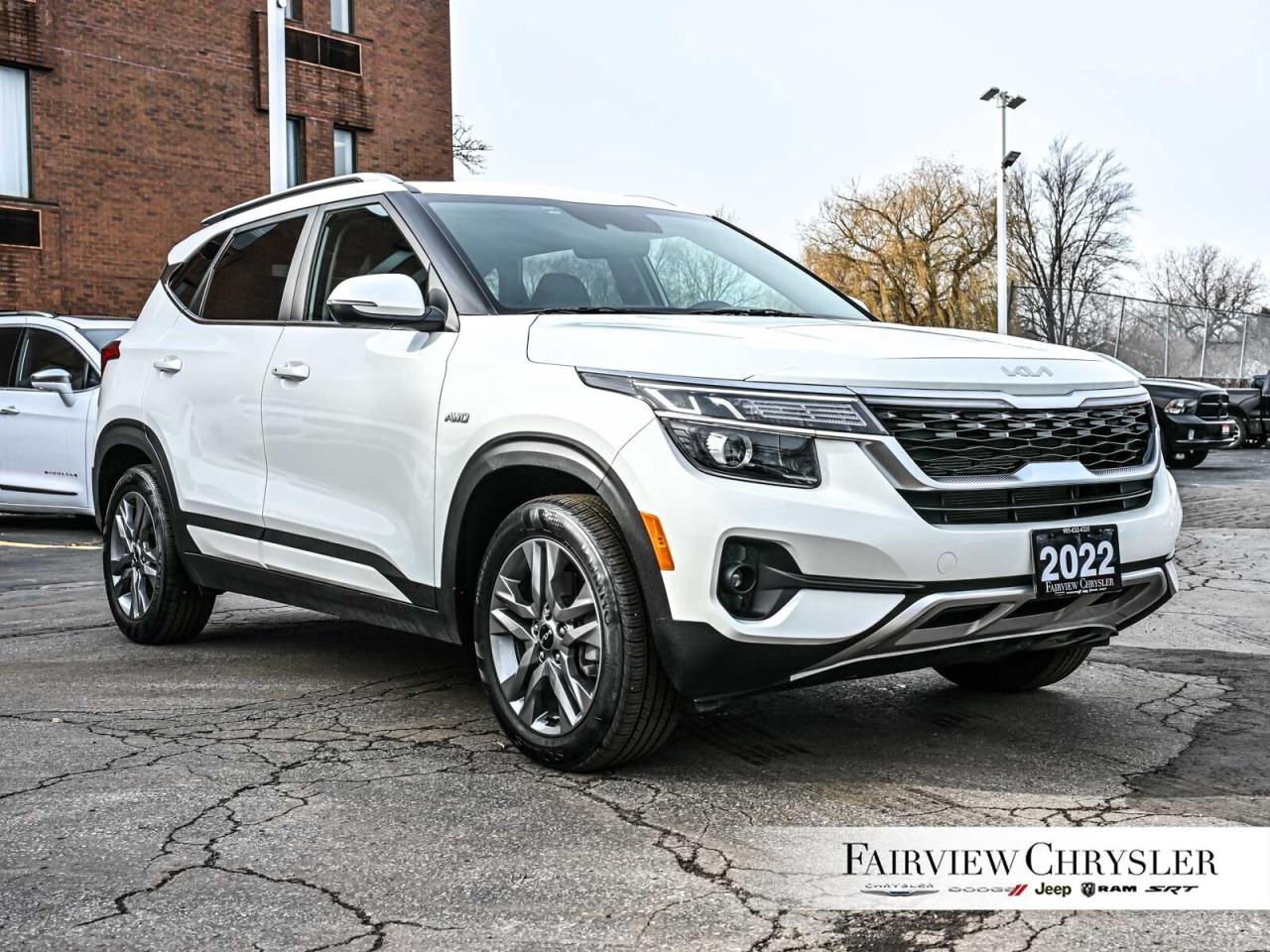 2022 Kia Seltos EX SUNROOF   LEATHER   CARPLAY   HEATED SEATS Photo