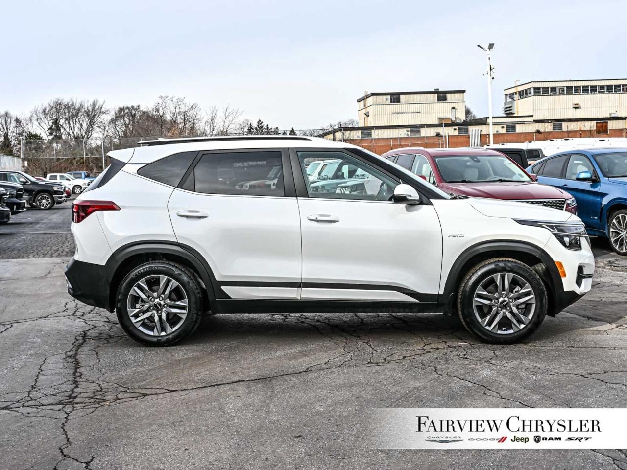 2022 Kia Seltos EX SUNROOF   LEATHER   CARPLAY   HEATED SEATS Photo