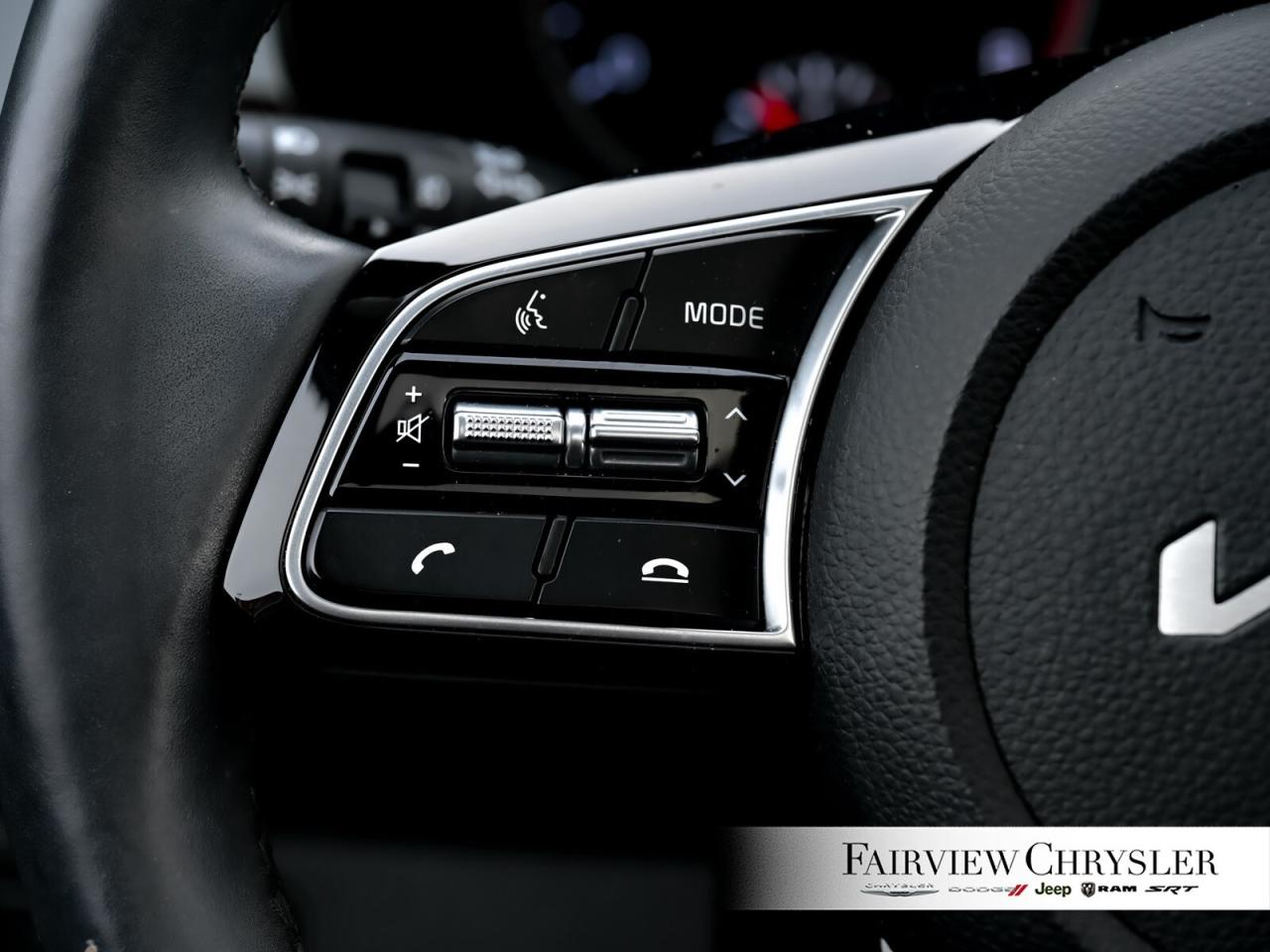 2022 Kia Seltos EX SUNROOF   LEATHER   CARPLAY   HEATED SEATS Photo