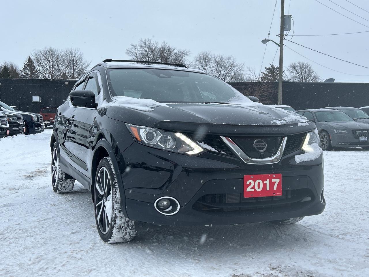 2017 Nissan Qashqai SL, REMOTE START, SUNROOF, HEATED STEERING WHEEL! Photo