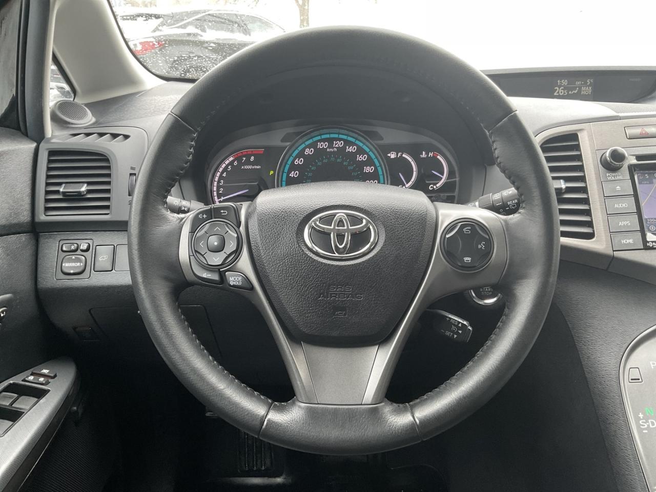 2015 Toyota Venza LIMITED AWD - LEATHER! NAV! BACK-UP CAM! DUAL ROOF Photo