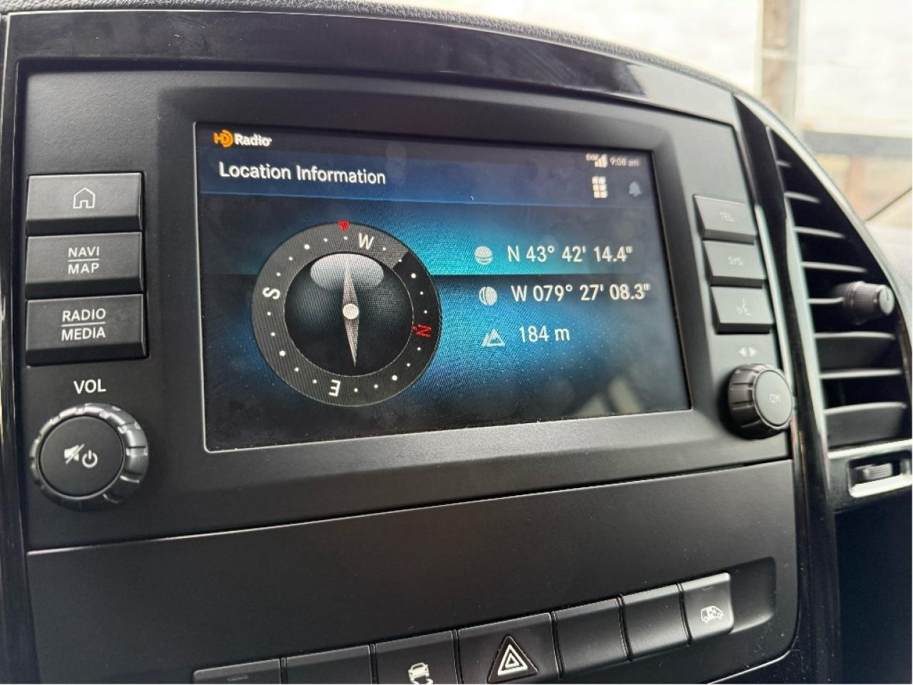 2022 Mercedes-Benz Metris Passenger Van 8 Passenger Clean Carfax Sold Certified BackUpCam Photo