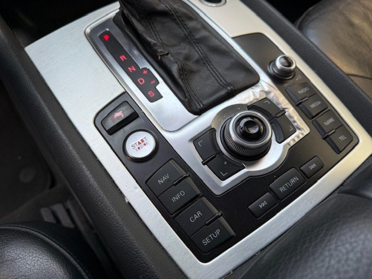 2010 Audi Q7 quattro 4dr 3.0L TDI Premium Photo