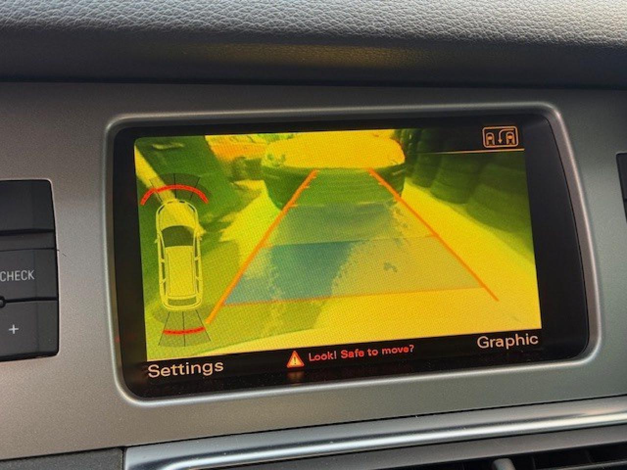 2010 Audi Q7 quattro 4dr 3.0L TDI Premium Photo