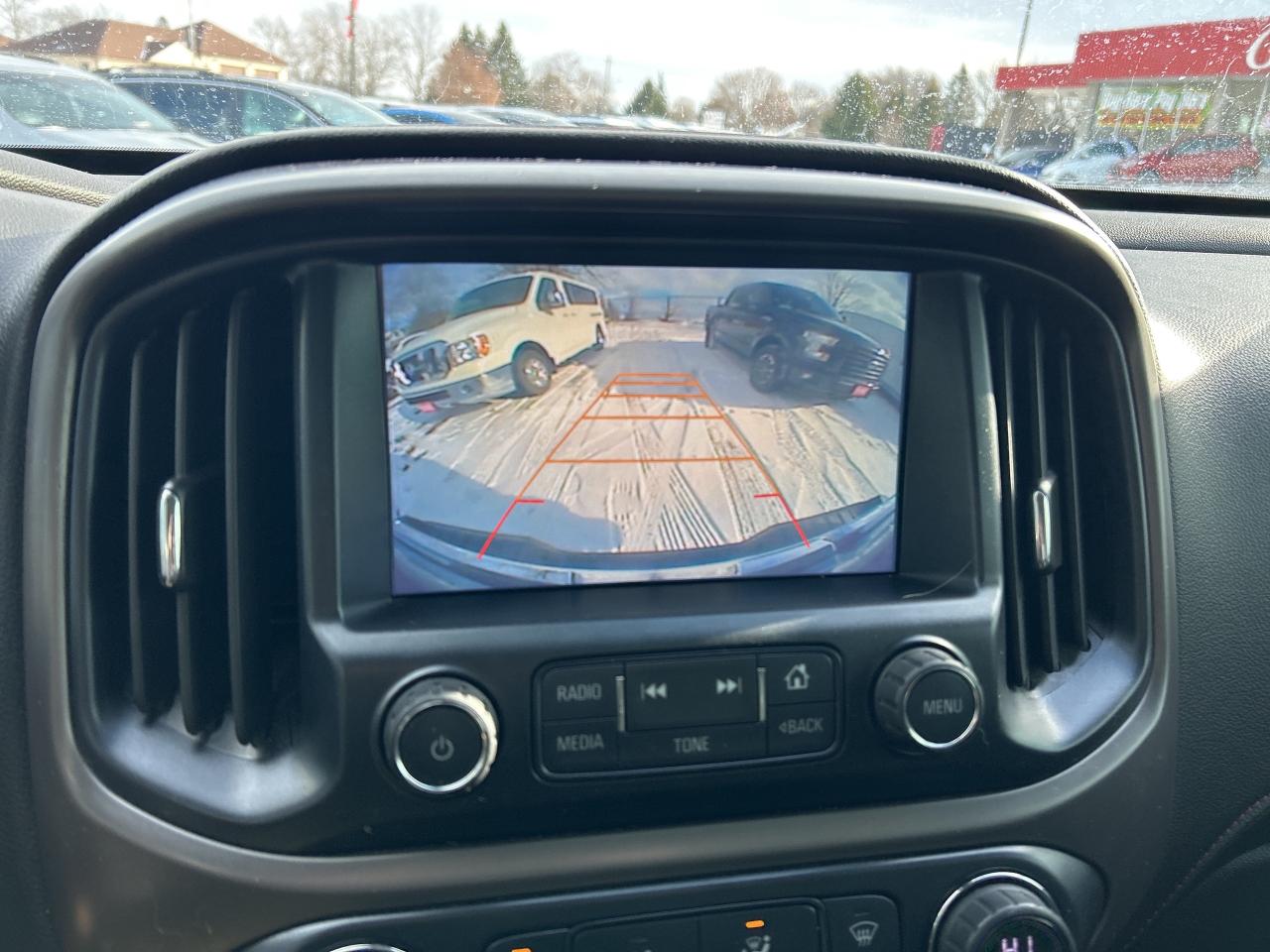 2017 GMC Canyon SLE, CLEAN CARFAX, DIESEL, REMOTE START! Photo