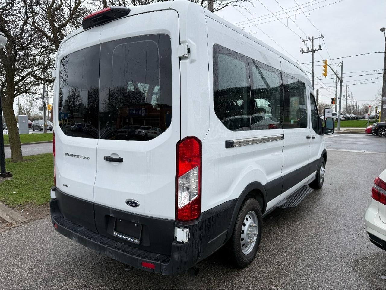 2021 Ford Transit Passenger Wagon All Wheel Drive 15 Passenger T350 Warranty Loaded Photo