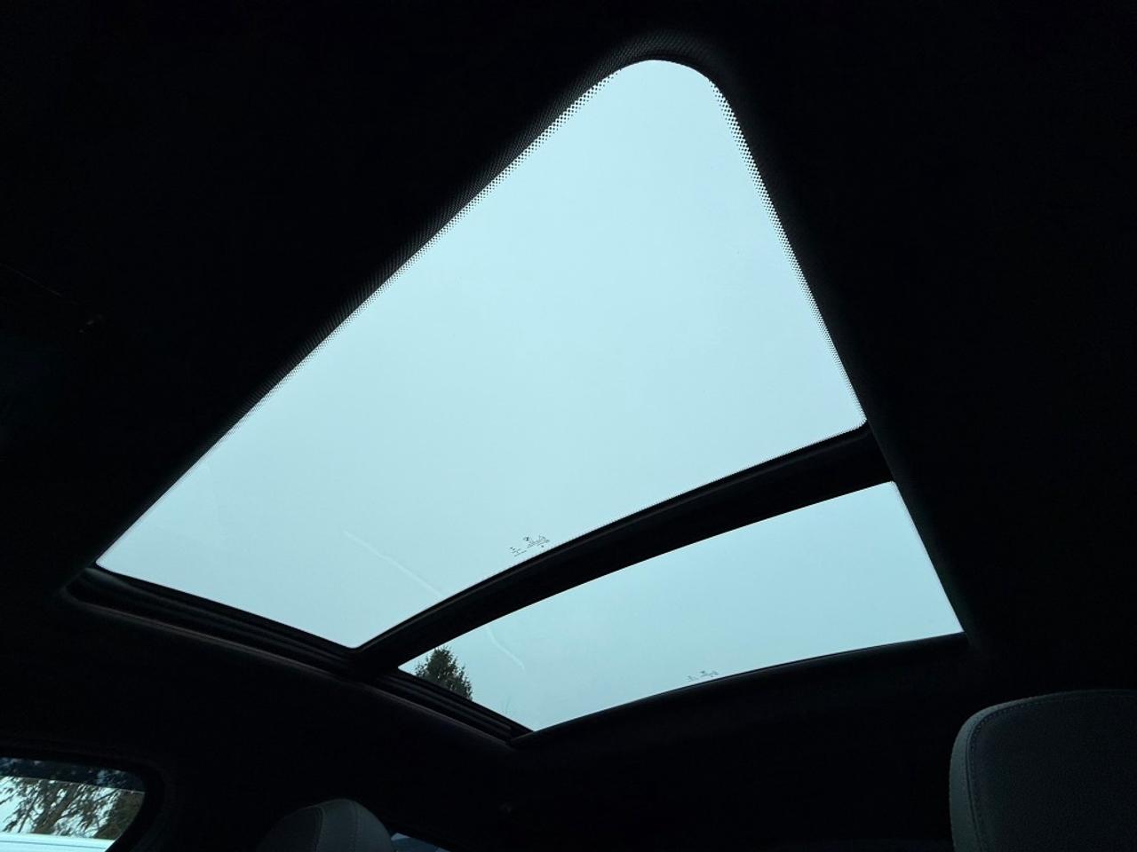 2019 BMW X4 xDrive30i Driver Assist Package Loaded Certified Photo