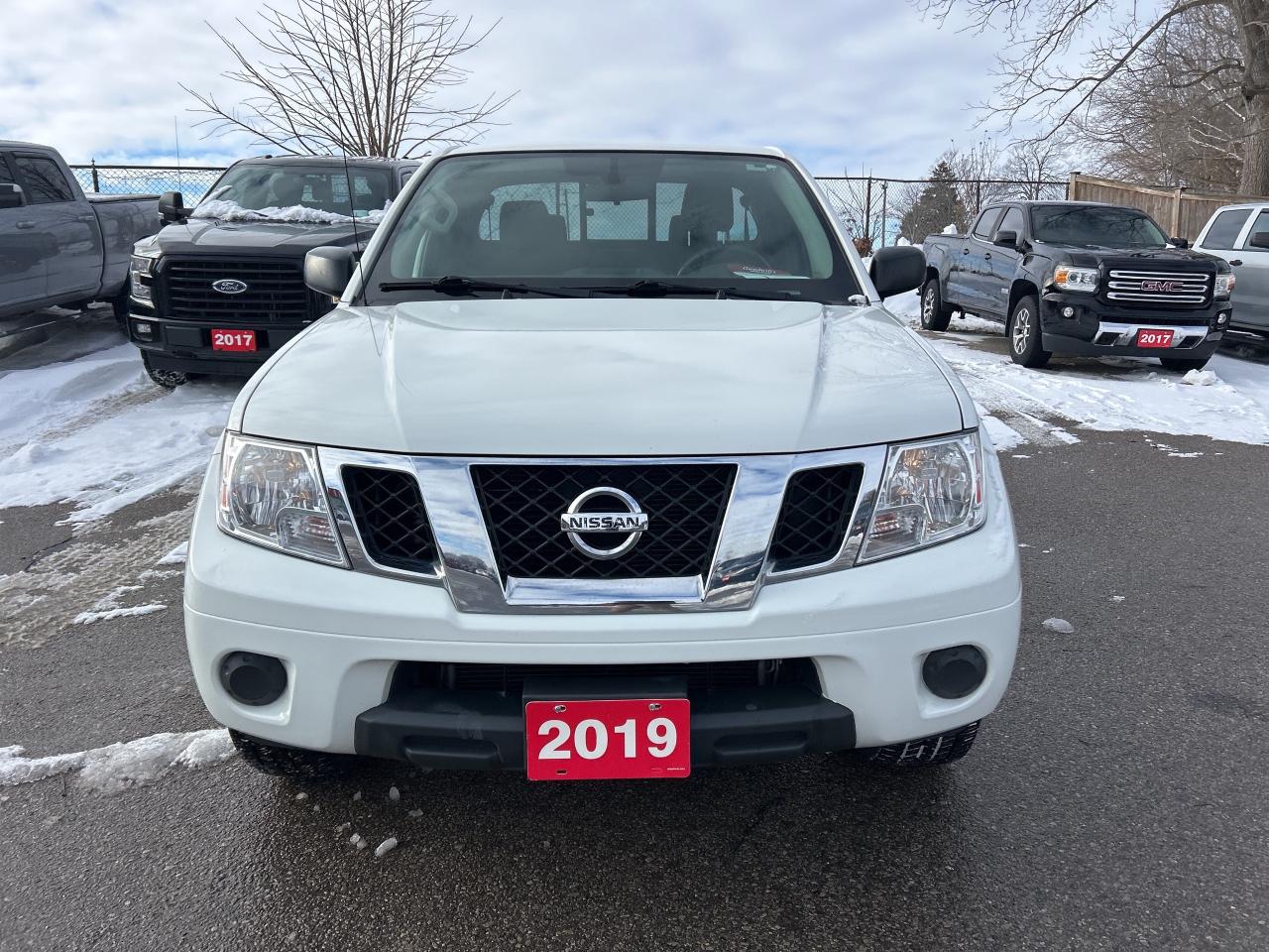 2019 Nissan Frontier SV, CLEAN CARFAX, REAR WHEEL DRIVE, BACK UP CAM! Photo