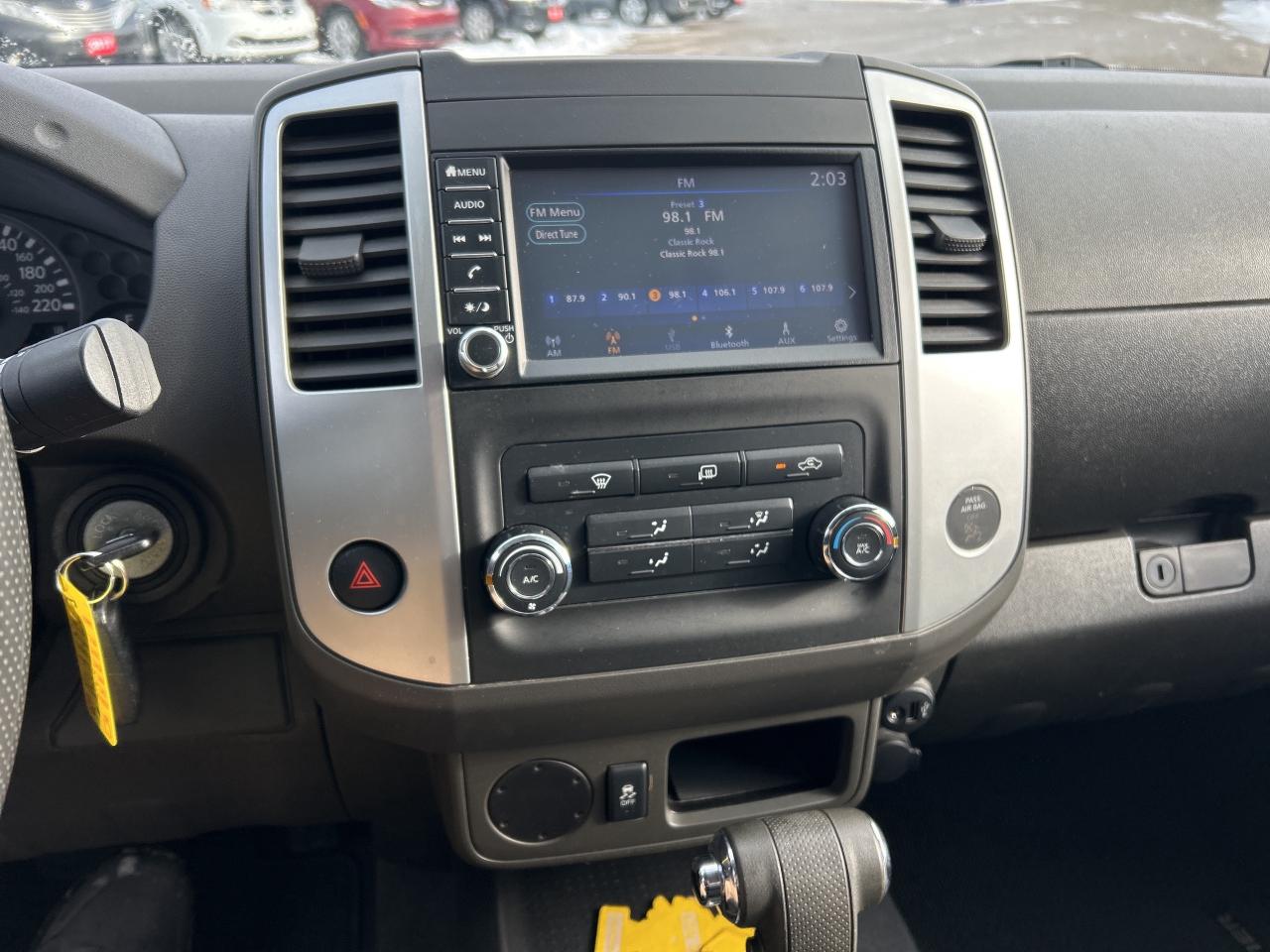 2019 Nissan Frontier SV, CLEAN CARFAX, REAR WHEEL DRIVE, BACK UP CAM! Photo