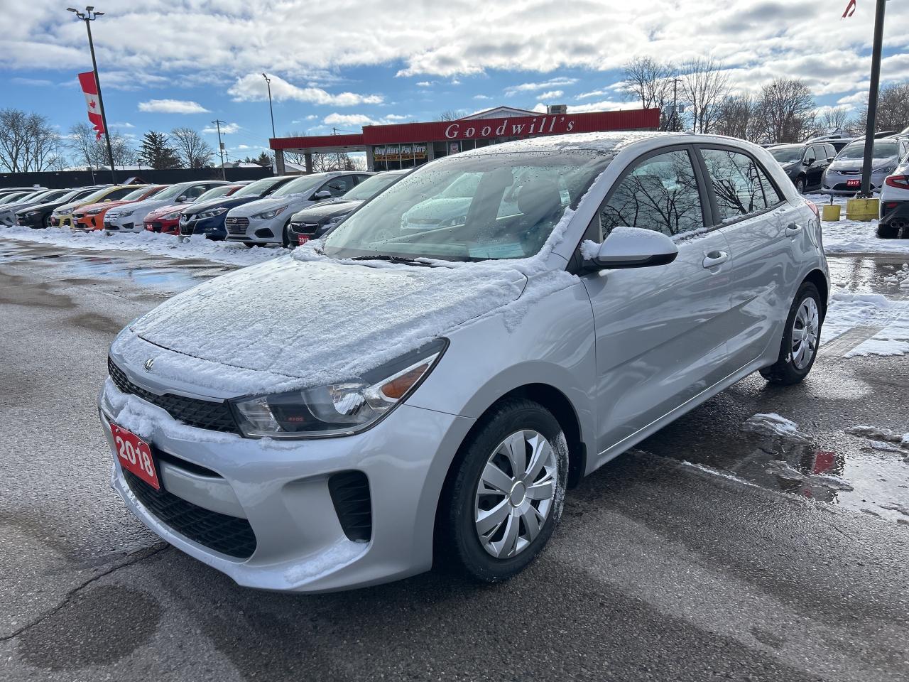 2018 Kia Rio 5-door LX, 6 SPEED MANUAL, CERTIFIED, HEATED SEATS! Photo