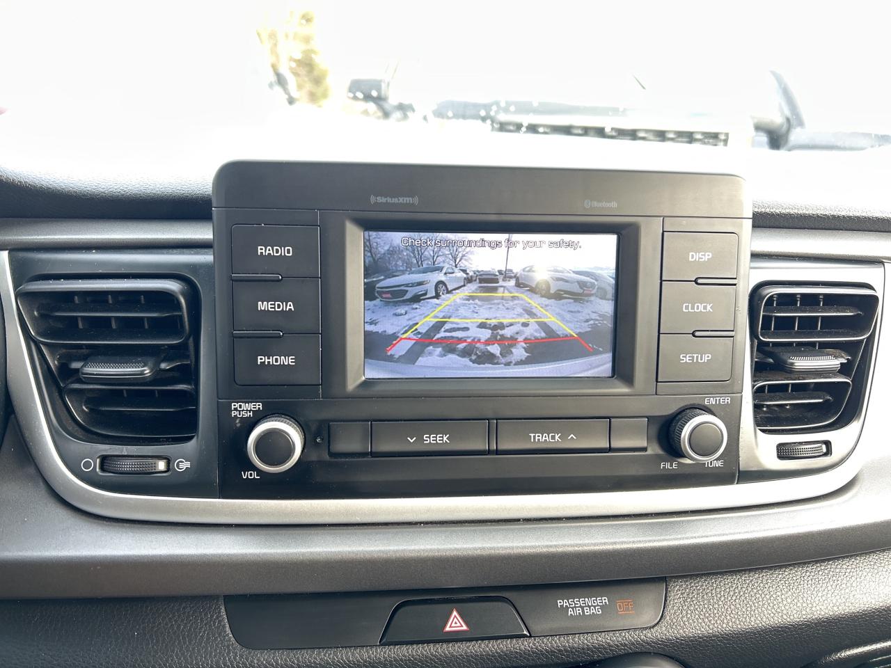 2018 Kia Rio 5-door LX, 6 SPEED MANUAL, CERTIFIED, HEATED SEATS! Photo