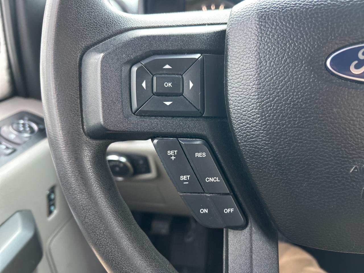 2016 Ford F-150 XLT, BACK UP CAMERA, CLEAN CARFAX! Photo