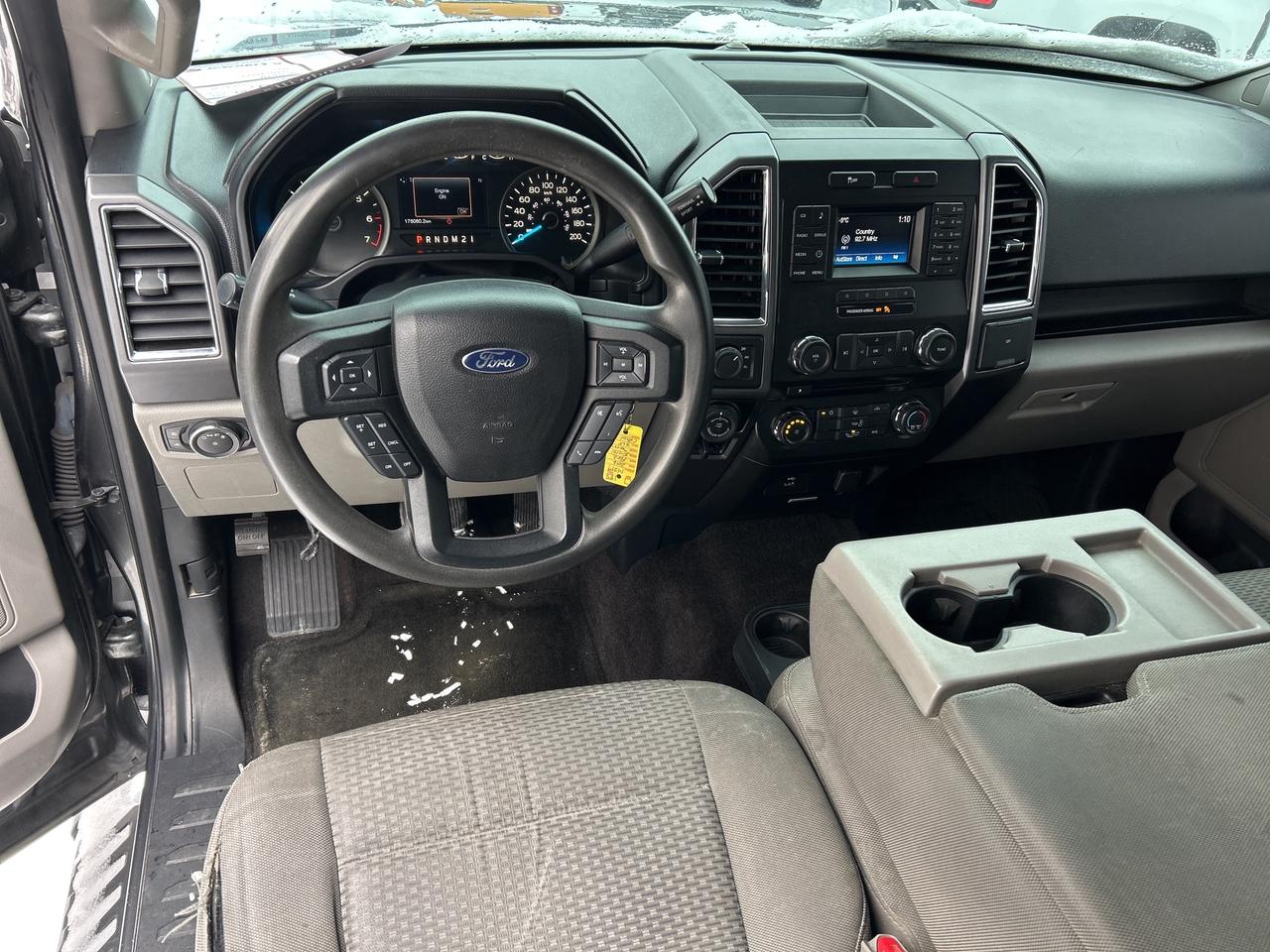 2016 Ford F-150 XLT, BACK UP CAMERA, CLEAN CARFAX! Photo