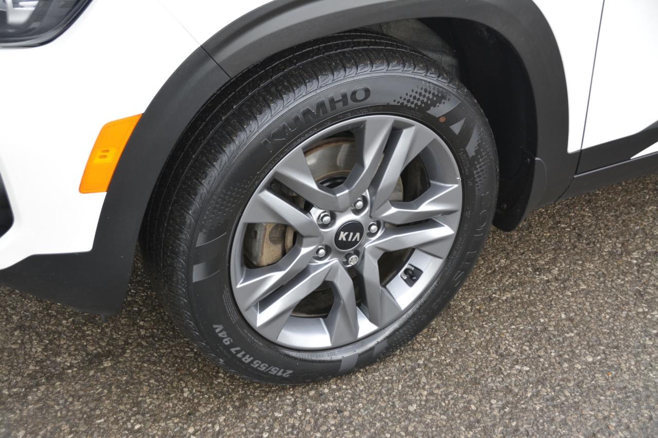 2021 Kia Seltos SELTOS EX Photo