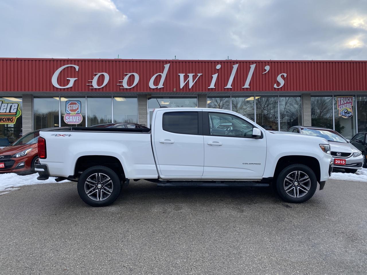 2021 Chevrolet Colorado WORK TRUCK, 4X4, CLEAN CARFAX, ONLY 36 000 KMS! Photo0