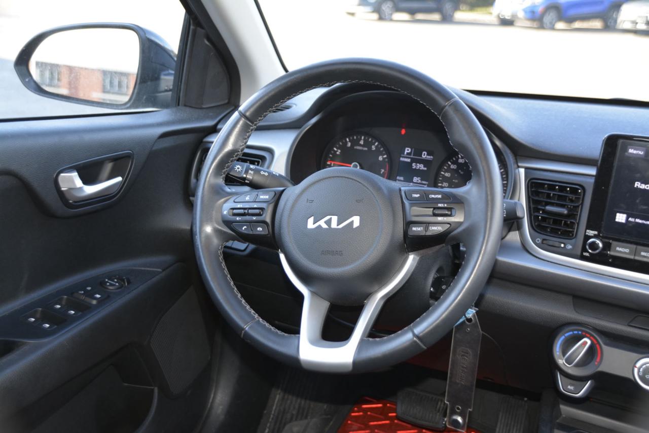 2023 Kia Rio 5-door RIO S Photo