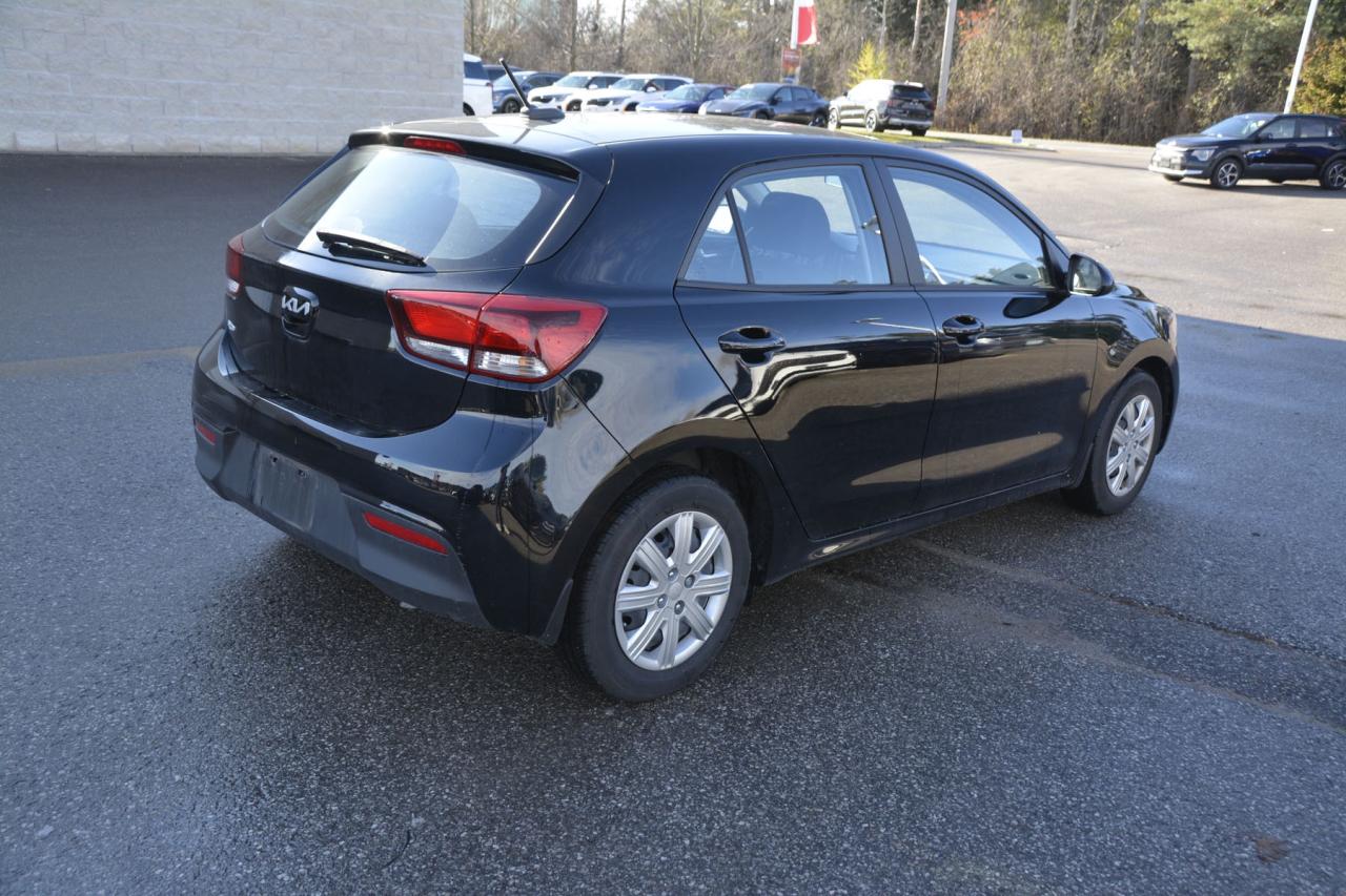2023 Kia Rio 5-door RIO S Photo