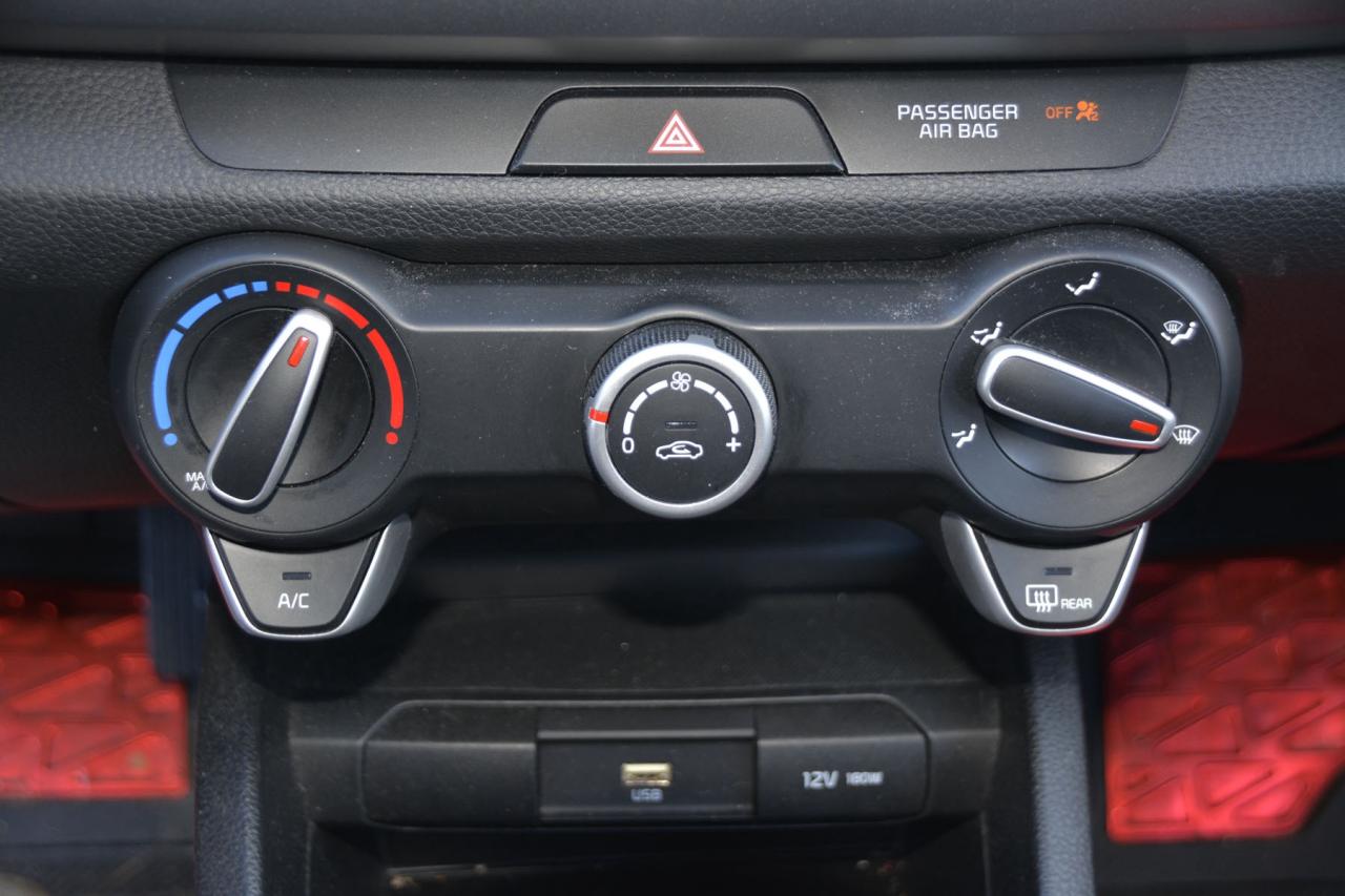 2023 Kia Rio 5-door RIO S Photo