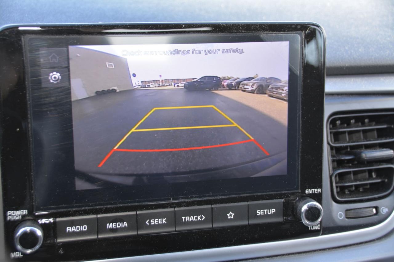 2023 Kia Rio 5-door RIO S Photo