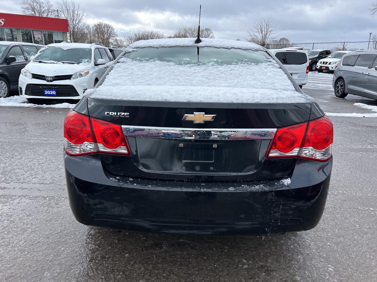 2014 Chevrolet Cruze 2LT, CLEAN CARFAX, HEATED LEATHER, REMOTE START! Photo