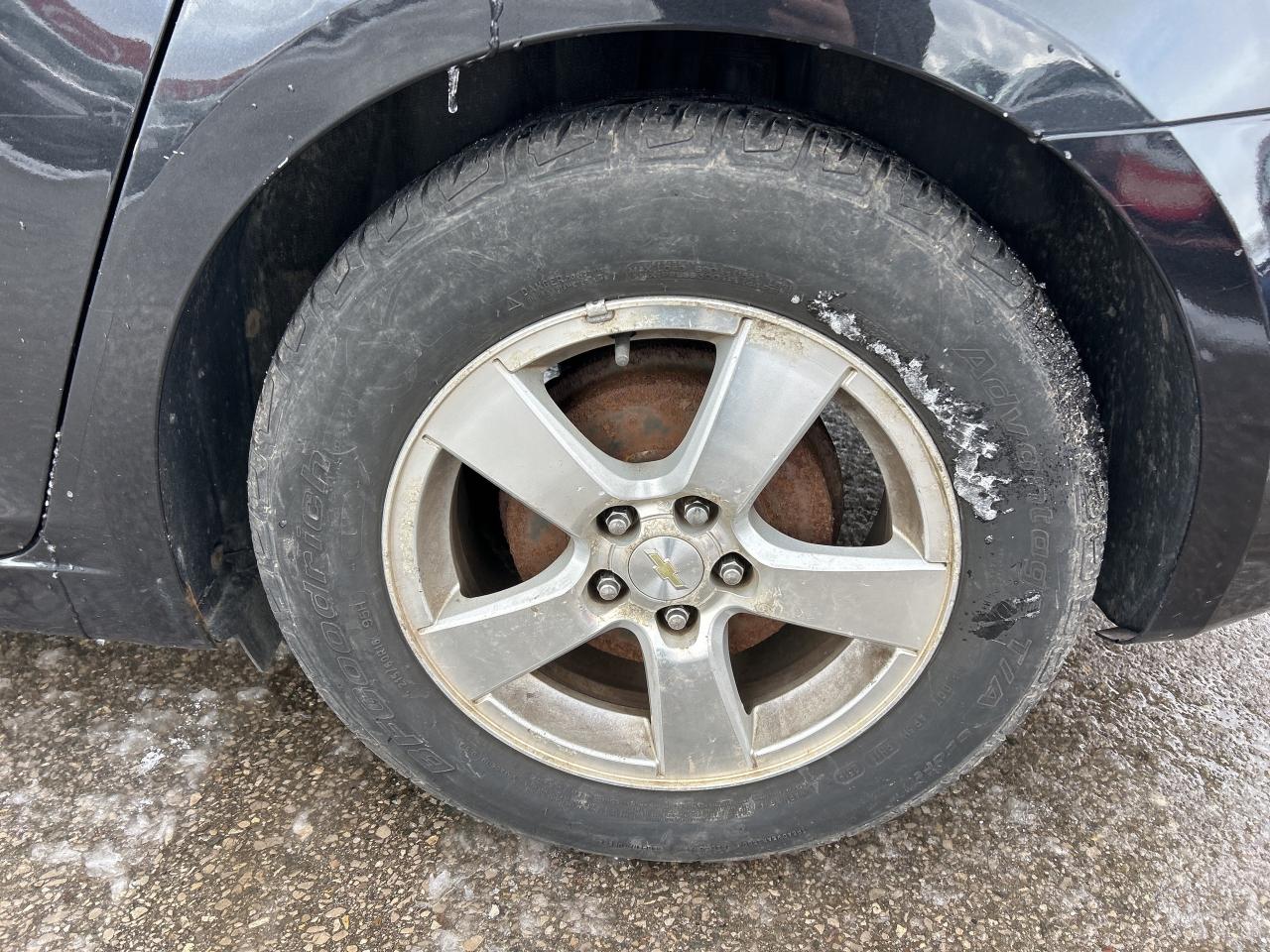 2014 Chevrolet Cruze 2LT, CLEAN CARFAX, HEATED LEATHER, REMOTE START! Photo