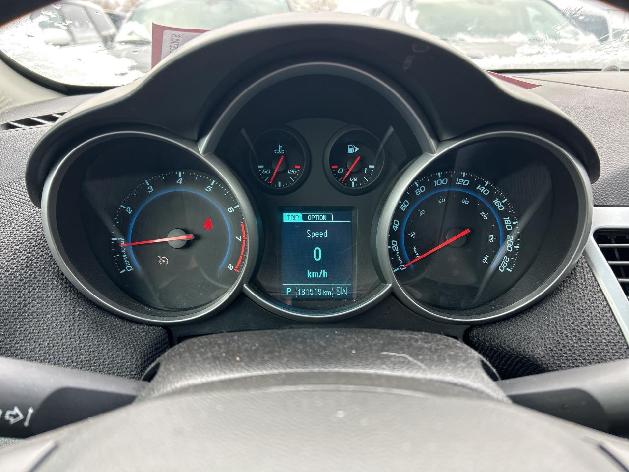 2014 Chevrolet Cruze 2LT, CLEAN CARFAX, HEATED LEATHER, REMOTE START! Photo