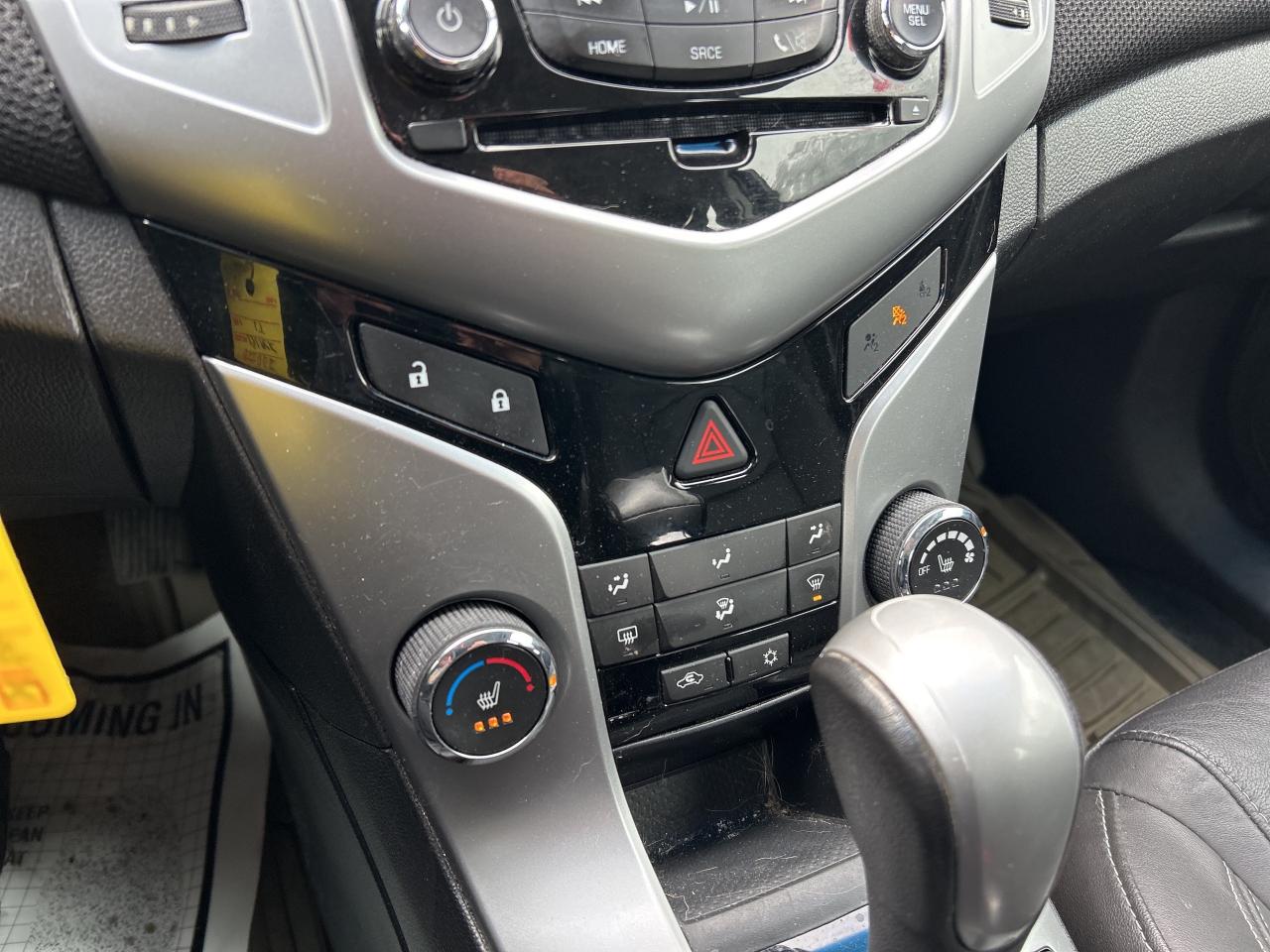 2014 Chevrolet Cruze 2LT, CLEAN CARFAX, HEATED LEATHER, REMOTE START! Photo