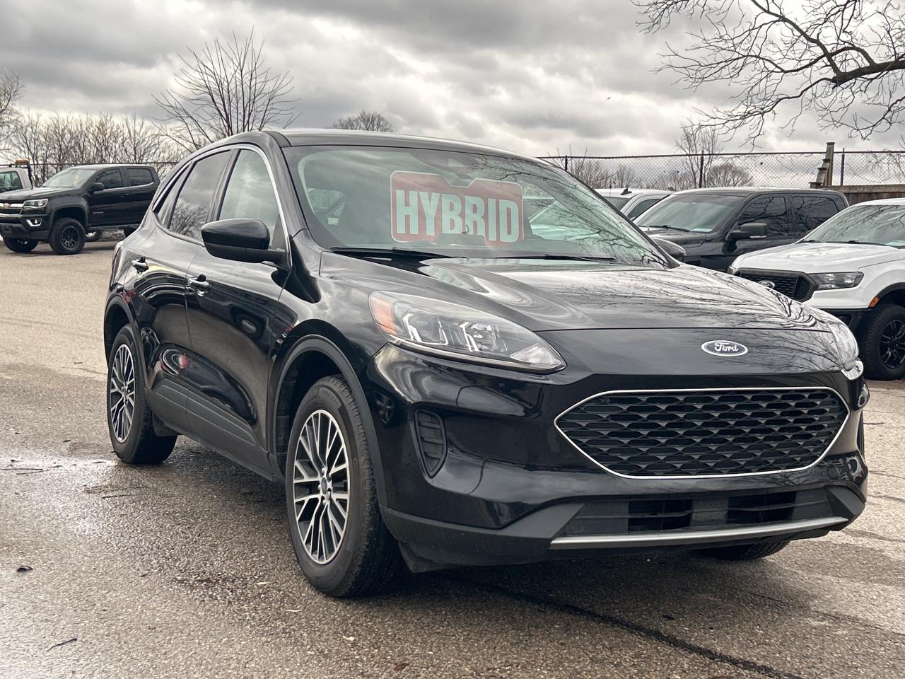 2021 Ford Escape SE PLUG IN HYBRID, CLEAN CARFAX, FACTORY WARRANTY! Photo