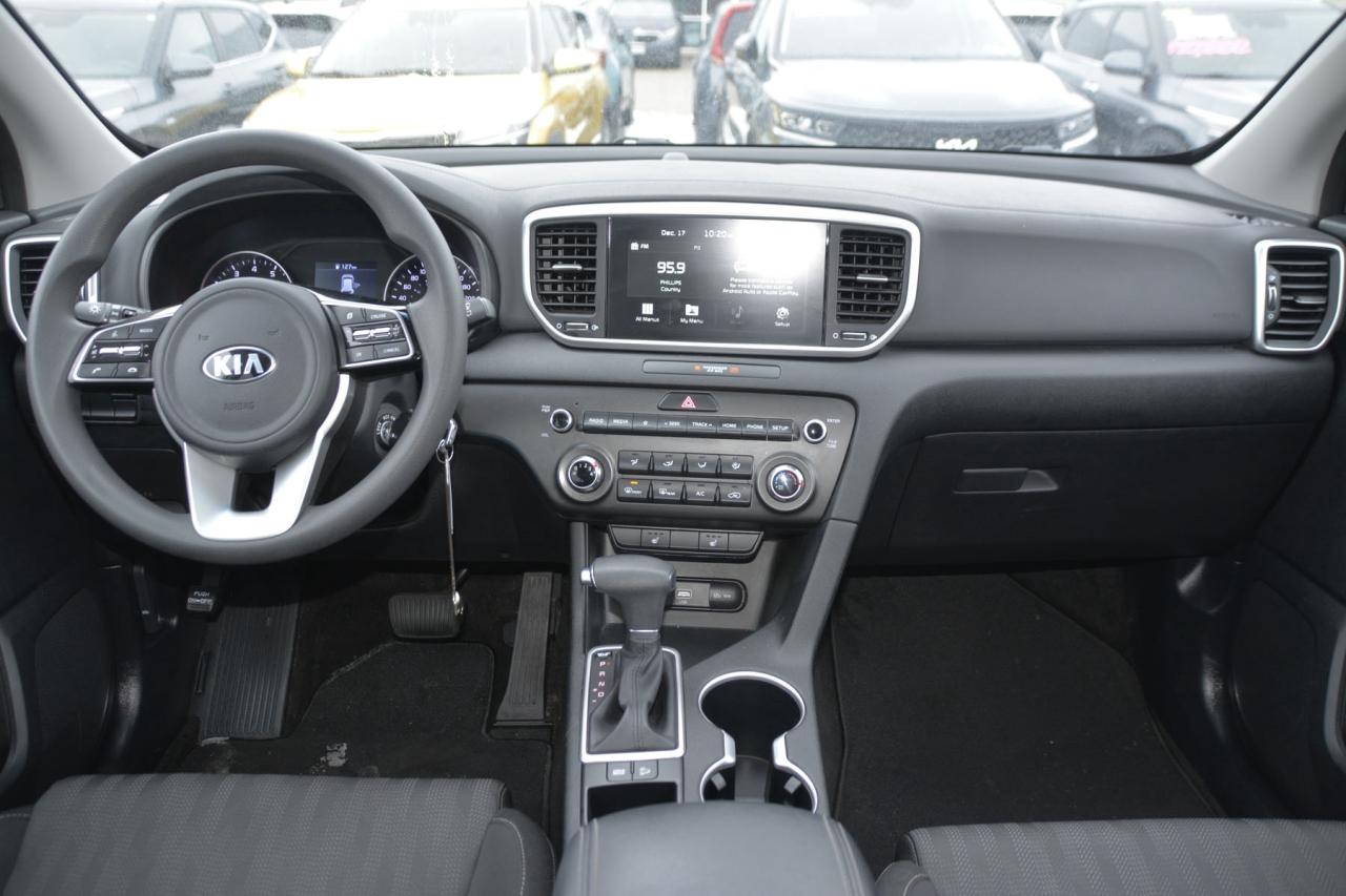 2021 Kia Sportage SPORTAGE LX Photo3