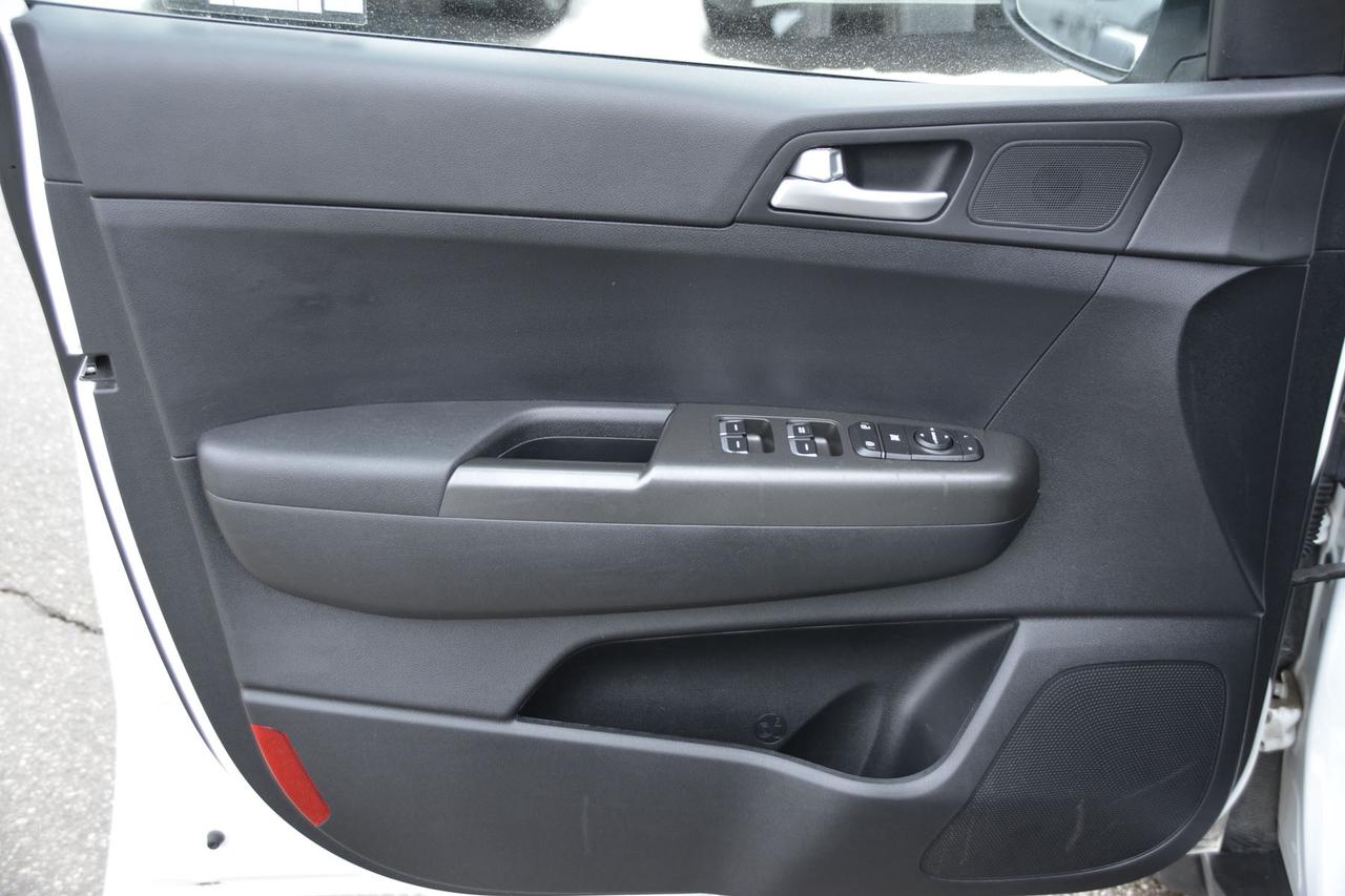 2021 Kia Sportage LX Photo