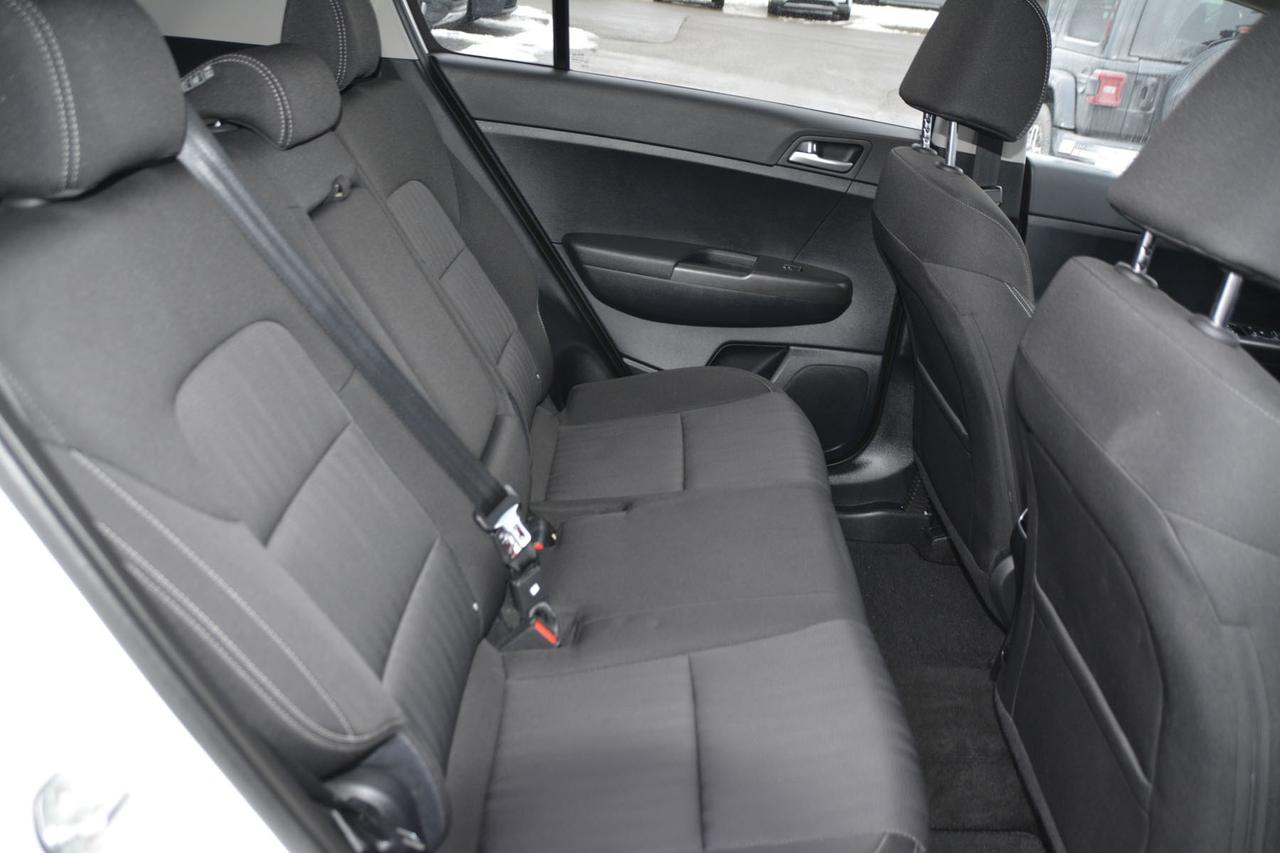 2021 Kia Sportage LX Photo