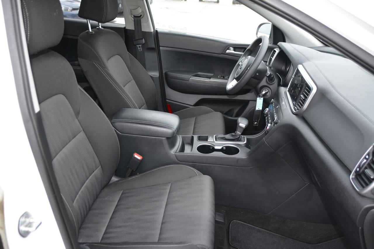 2021 Kia Sportage LX Photo