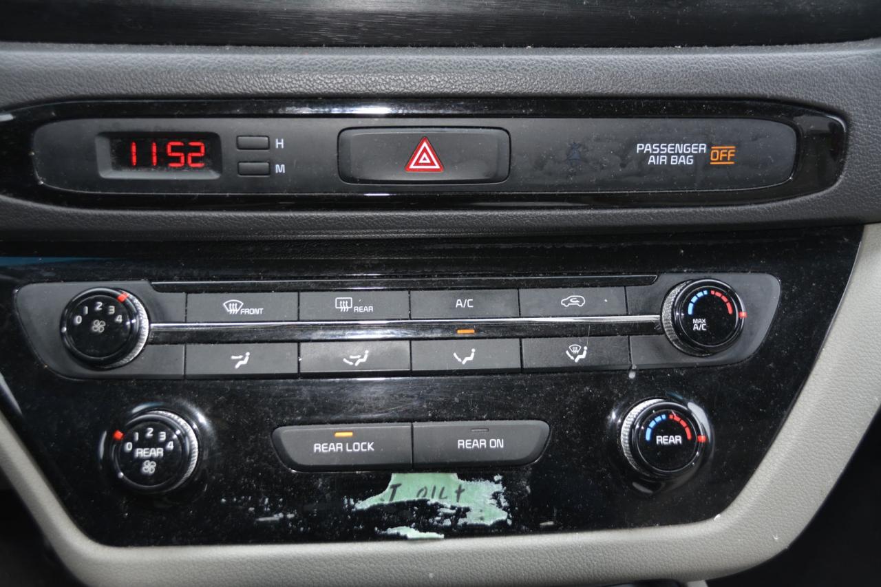 2016 Kia Sedona SEDONA L Photo