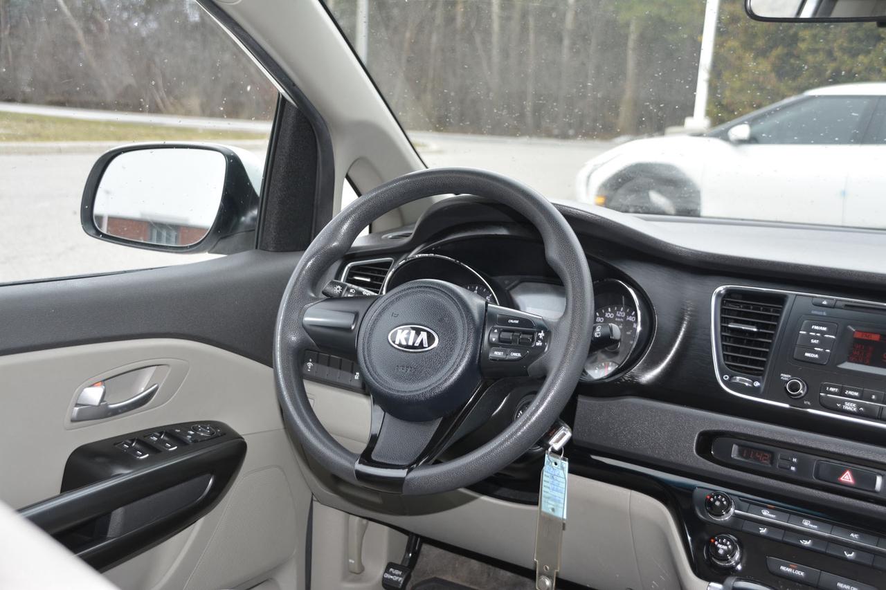 2016 Kia Sedona CERTIFIED Photo