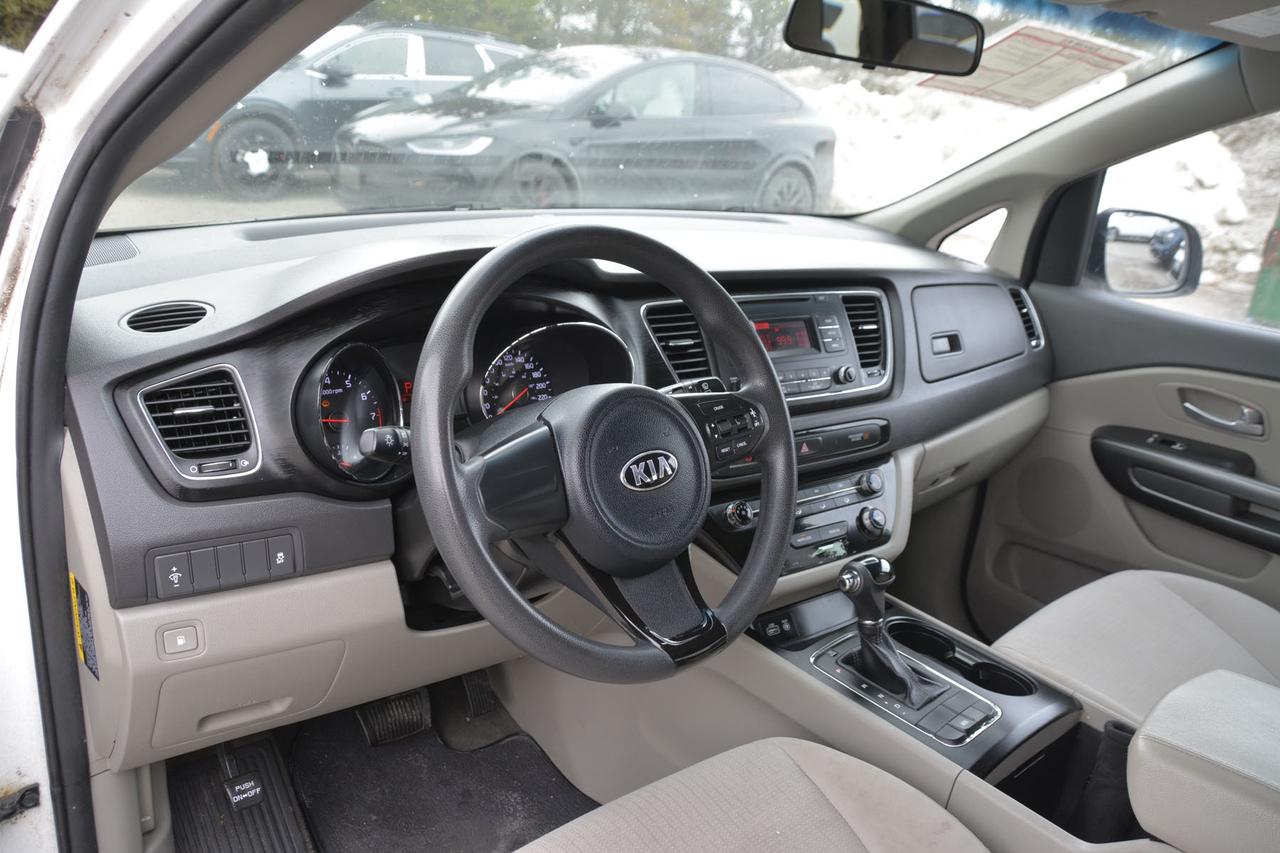 2016 Kia Sedona CERTIFIED Photo