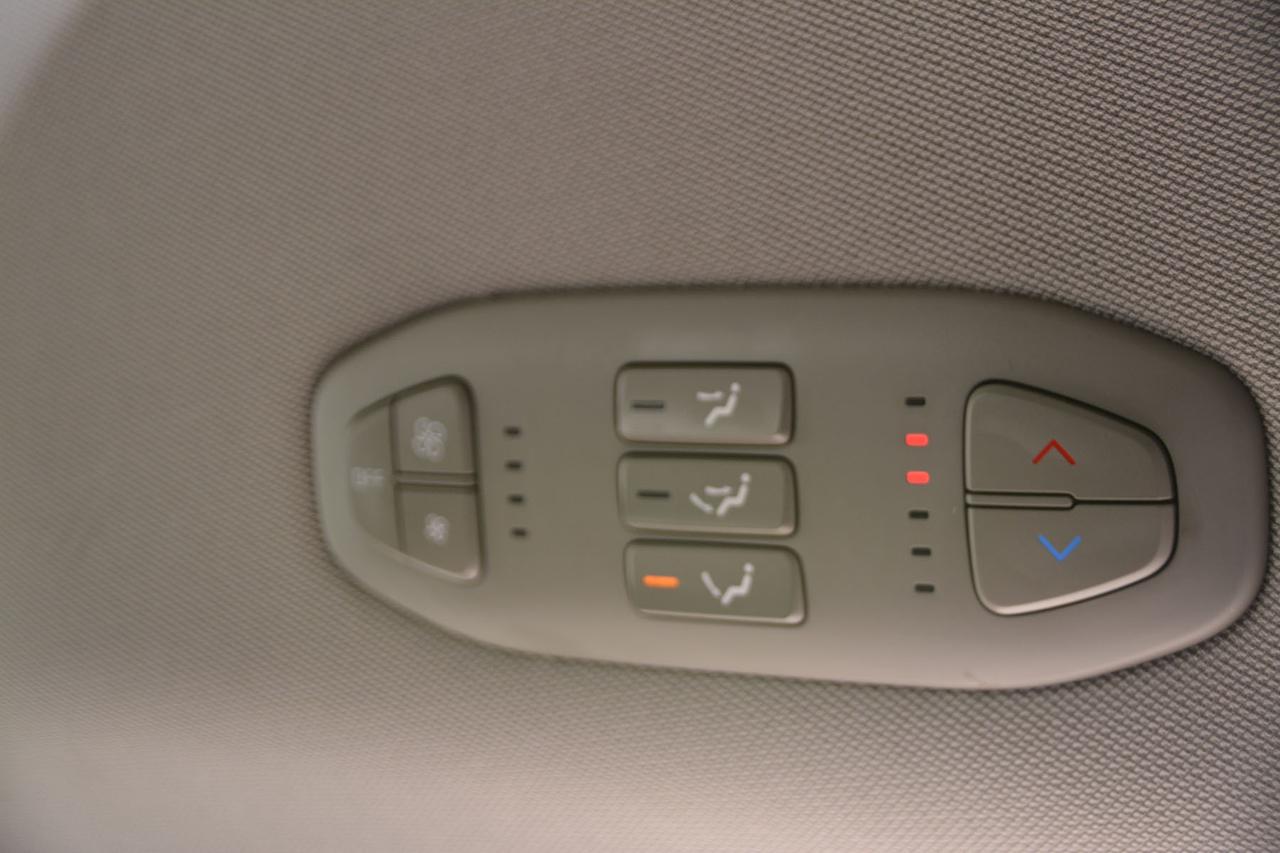 2016 Kia Sedona CERTIFIED Photo