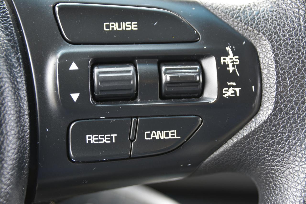 2016 Kia Sedona CERTIFIED Photo