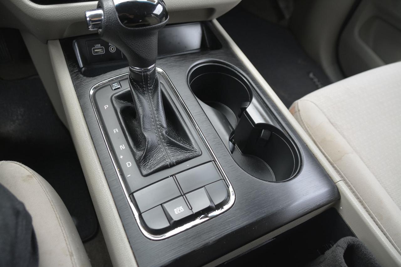 2016 Kia Sedona CERTIFIED Photo