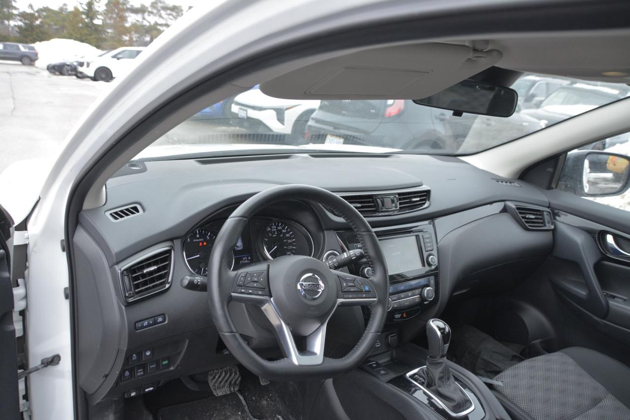 2023 Nissan Qashqai QASHQAI SV Photo